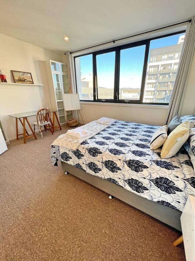Industrial Yet Modern, 1Bd 1Bth Apt - Woden Phillip Luaran gambar